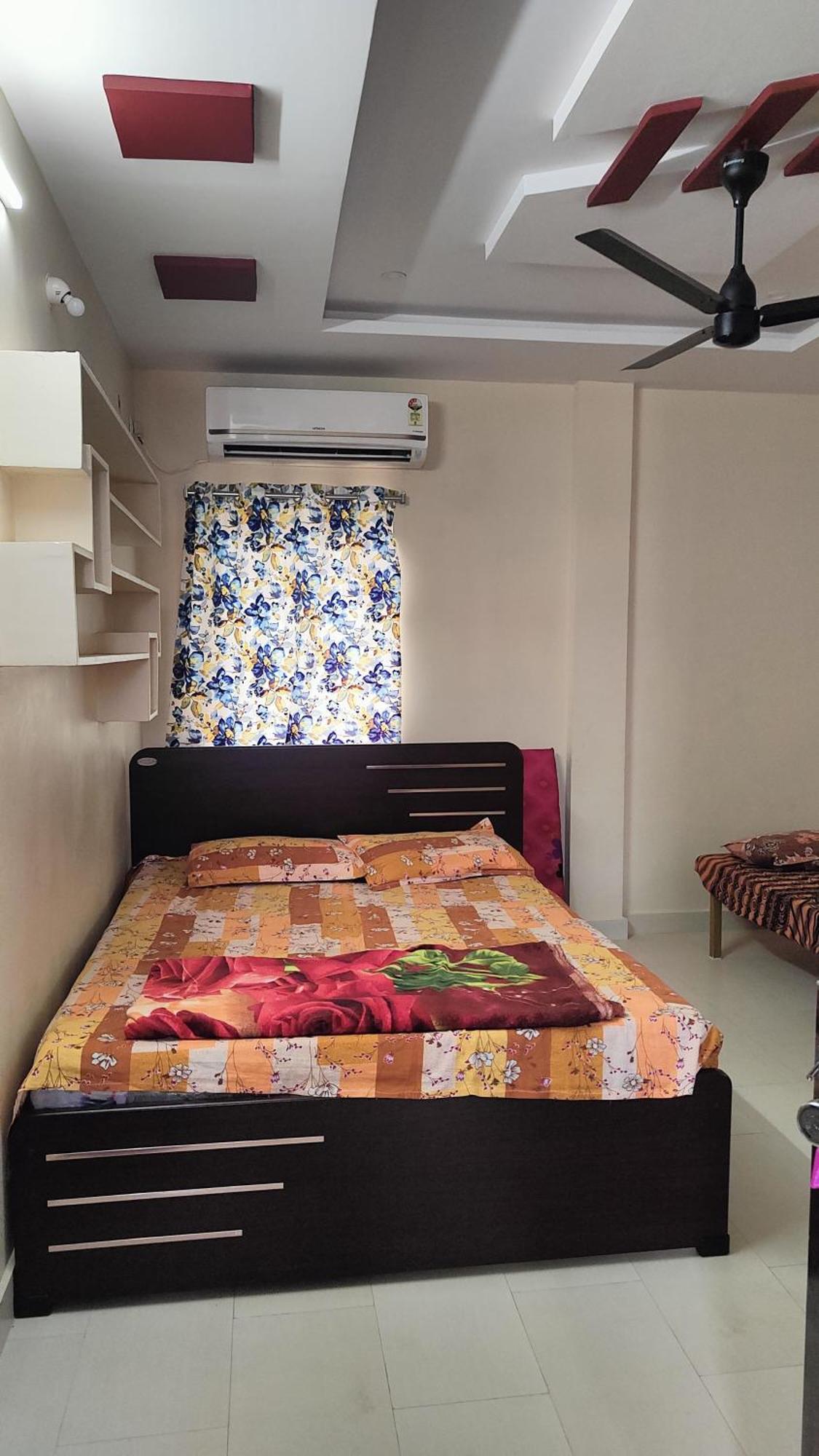 Guru Datta Residency Pithapuram Exteriör bild